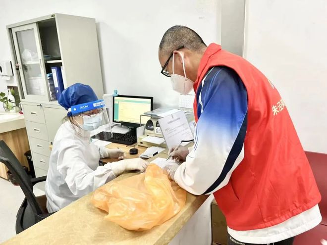 宿迁24小时高价回收医保(24小时高价回收医保医保套出)